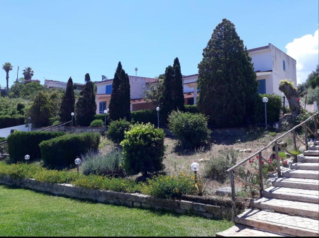 Case Vacanze Con Piscina Altavilla Milicia Eksteriør billede